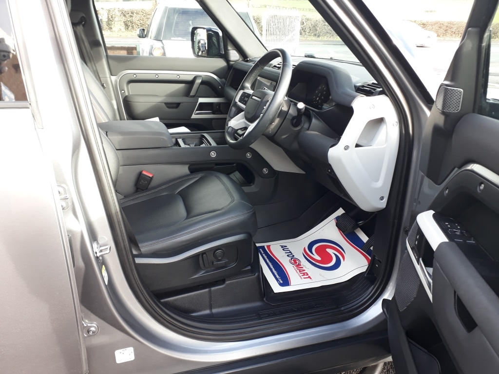 Used Land Rover Defender 2022 for sale - 77478269: Photo 11