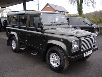 Land Rover Defender 110 feature image