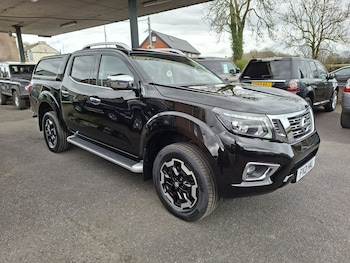 Used Nissan Navara 2021 for sale - 78112427: Photo