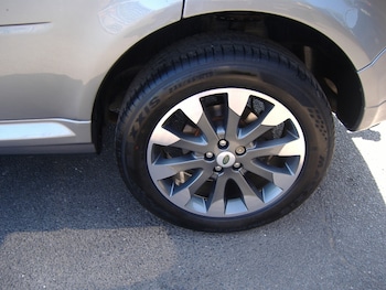 Used Land Rover Freelander 2011 for sale - 79156841: Photo