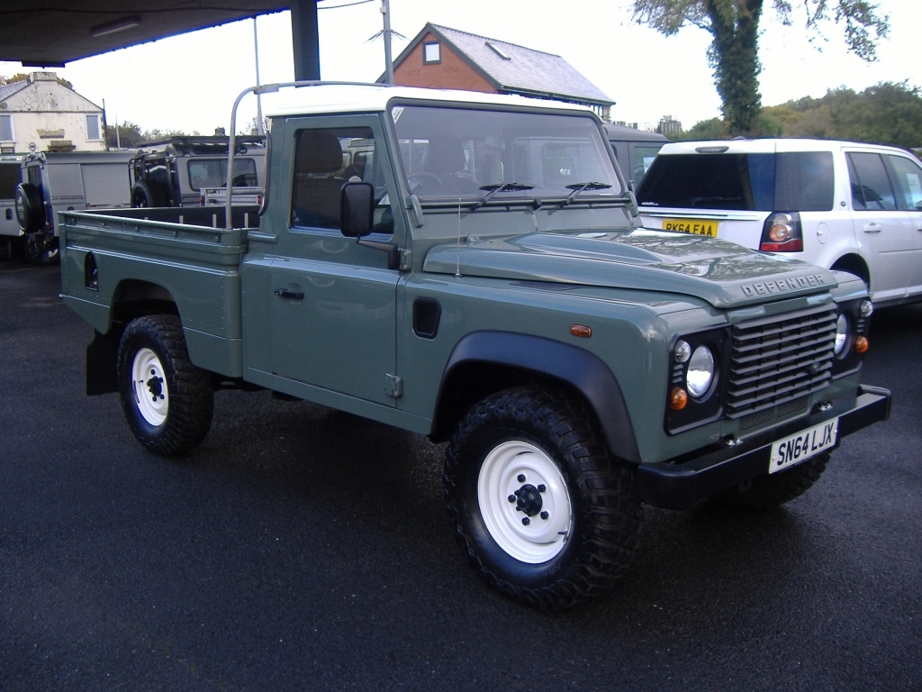 Used Land Rover Defender 2014 for sale - 76359041: Photo 1