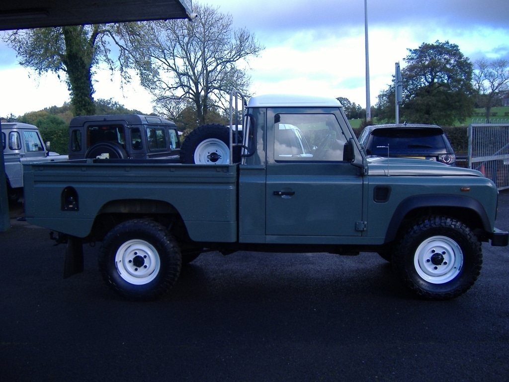 Used Land Rover Defender 2014 for sale - 76359041: Photo 10