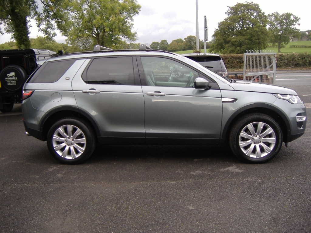 Used Land Rover Discovery Sport 2015 for sale - 76134527: Photo 17