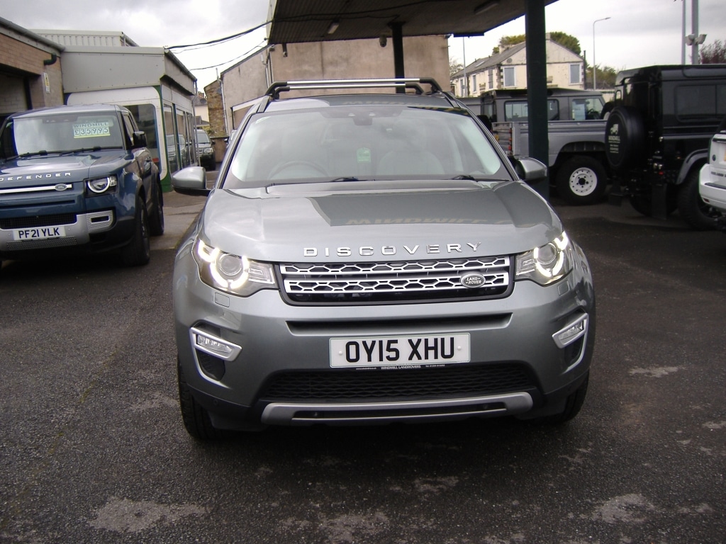 Used Land Rover Discovery Sport 2015 for sale - 76134527: Photo 2