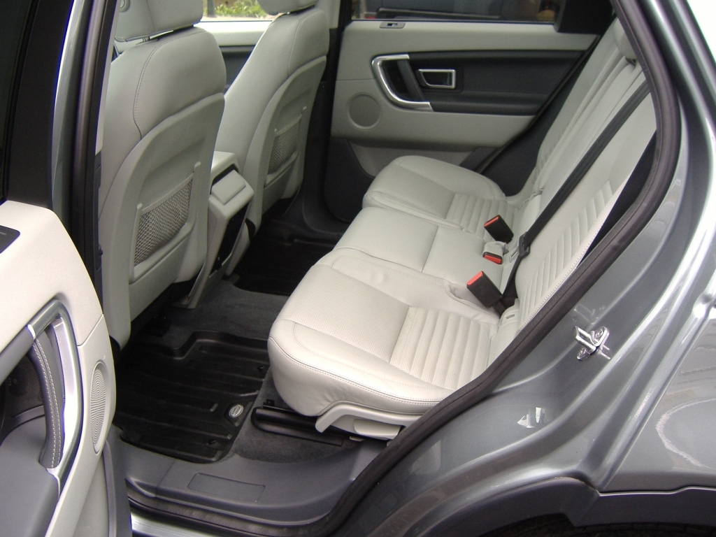 Used Land Rover Discovery Sport 2015 for sale - 76134527: Photo 6