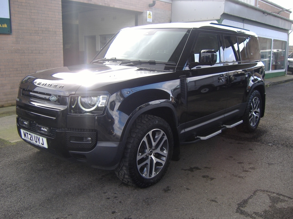 Used Land Rover Defender 2021 for sale - 78045903: Photo 3