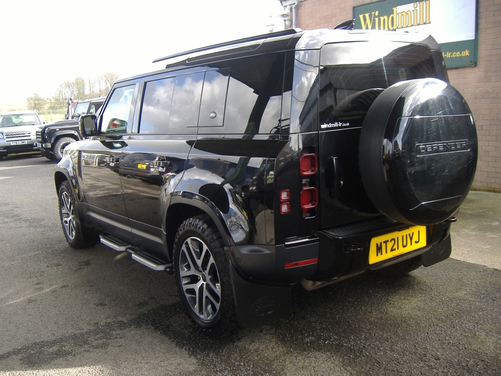 Used Land Rover Defender 2021 for sale - 78045903: Photo 7