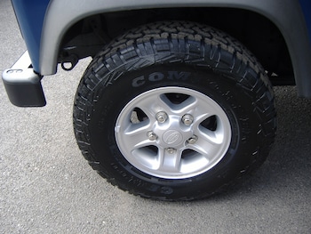 Used Land Rover Defender 2010 for sale - 78689091: Photo