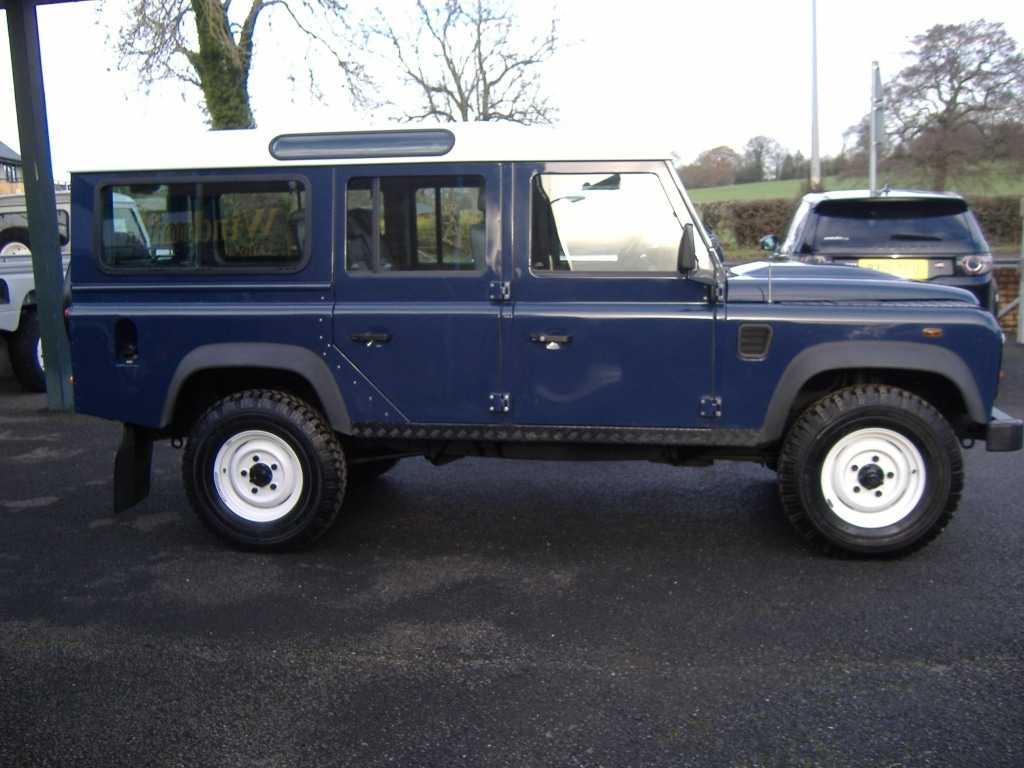 Used Land Rover Defender 110 2013 for sale - 76837401: Photo 15