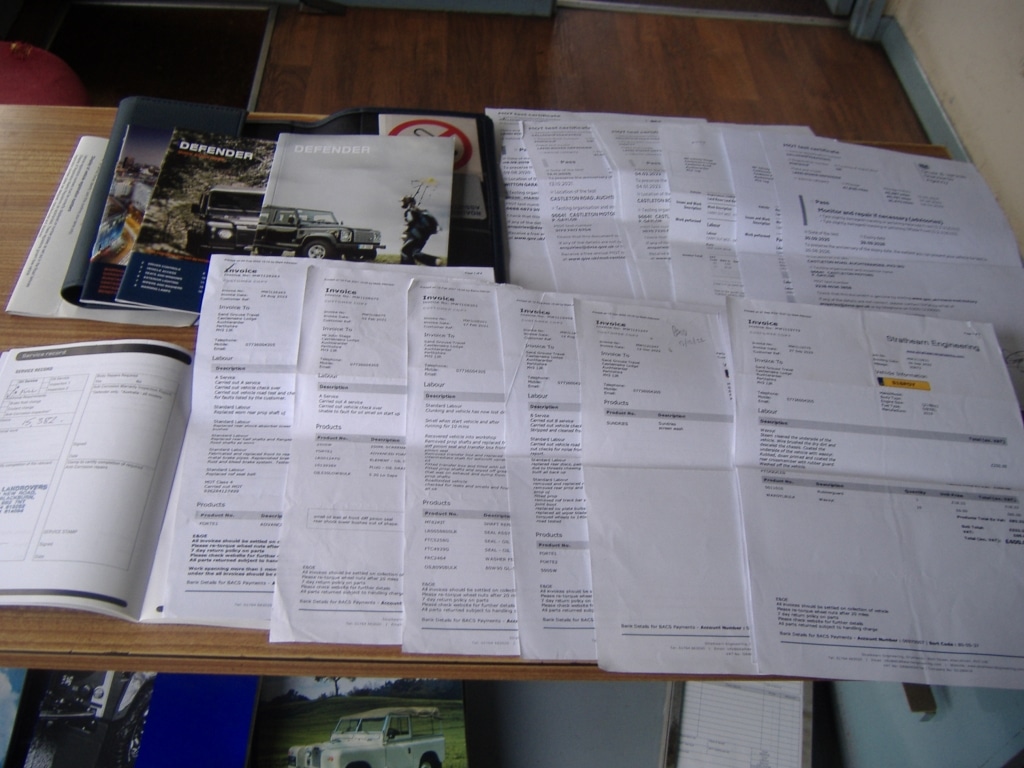 Used Land Rover Defender 110 2013 for sale - 76837401: Photo 19