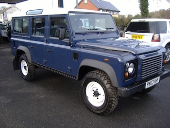 Land Rover - Defender 110