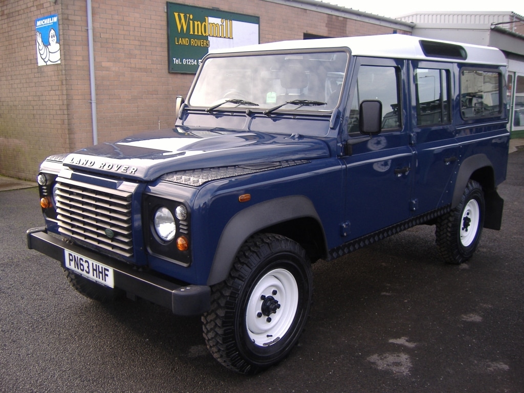 Used Land Rover Defender 110 2013 for sale - 76837401: Photo 3