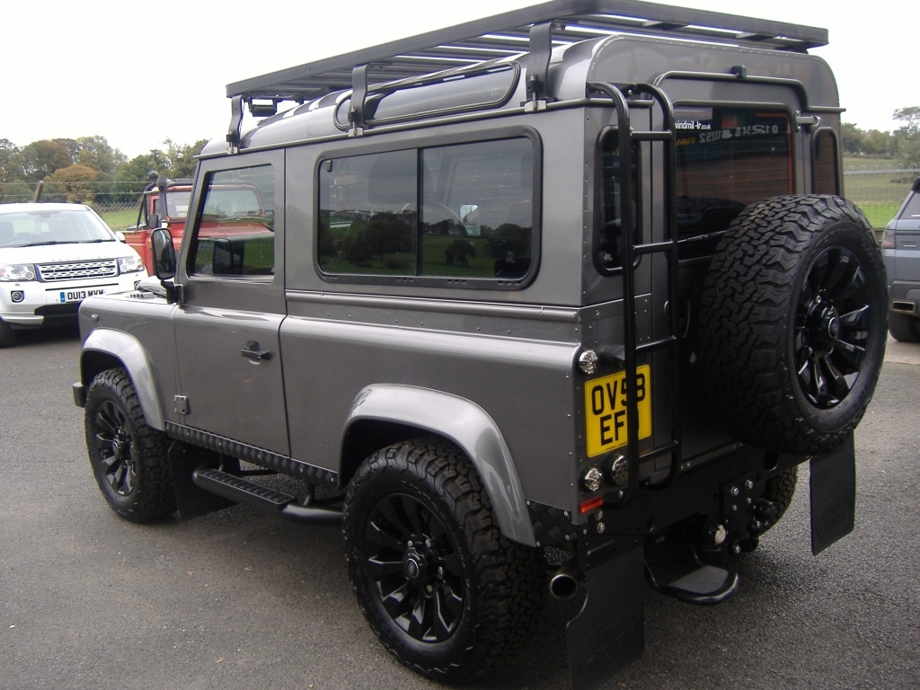 Used Land Rover Defender 2009 for sale - 76325016: Photo 6