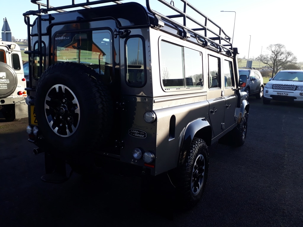 Used Land Rover Defender 110 2016 for sale - 77166217: Photo 11