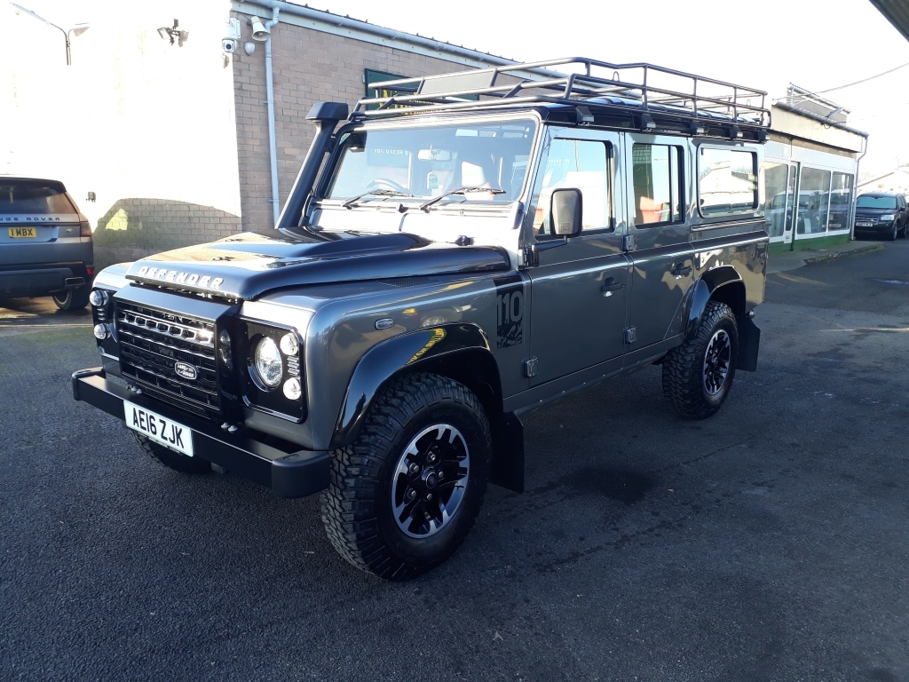 Used Land Rover Defender 110 2016 for sale - 77166217: Photo 3
