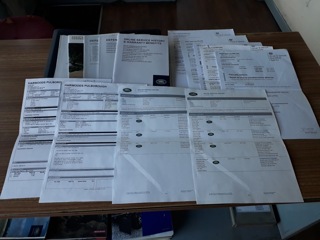 Used Land Rover Defender 110 2016 for sale - 77166217: Photo 32