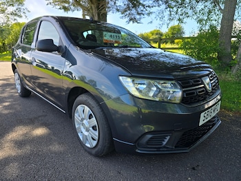 Used Dacia Sandero 2018 for sale - 78920351: Photo