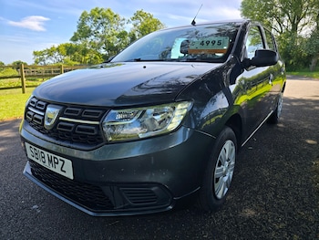 Used Dacia Sandero 2018 for sale - 78920351: Photo
