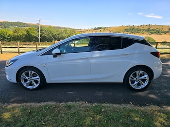 Used Vauxhall Astra 2018 for sale - 79308347: Photo