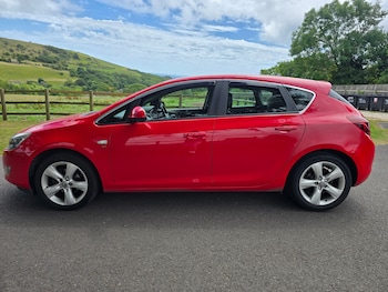 Used Vauxhall Astra 2012 for sale - 79059885: Photo