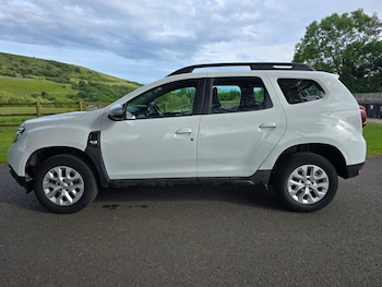Used Dacia Duster 2023 for sale - 78920358: Photo
