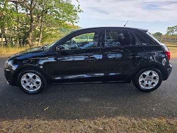 Used Audi A1 2012 for sale - 79463034: Photo