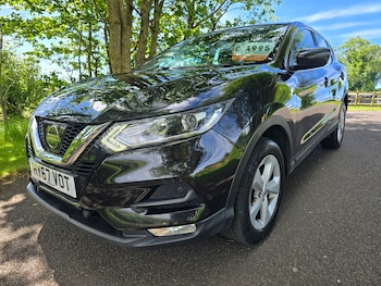 Used Nissan Qashqai 2017 for sale - 78920357: Photo