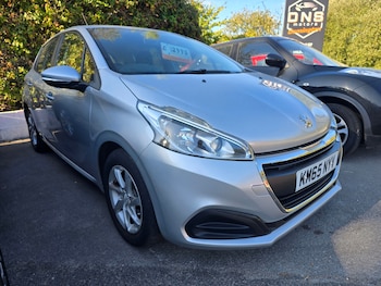 Used Peugeot 208 2015 for sale - 79463065: Photo