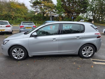 Used Peugeot 308 2014 for sale - 79463035: Photo