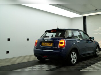 Used MINI Hatch 2016 for sale - 78481050: Photo