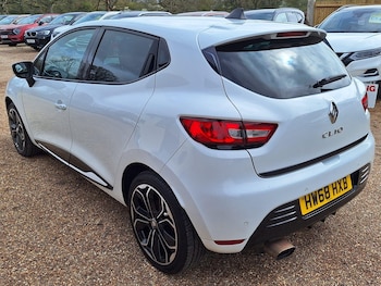 Used Renault Clio 2018 for sale - 78448137: Photo