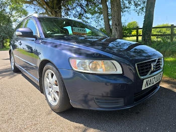 Used Volvo V50 2012 for sale - 79371608: Photo