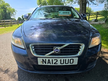 Used Volvo V50 2012 for sale - 79371608: Photo