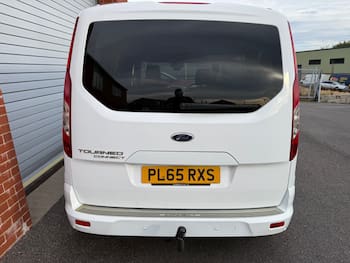 Used Ford Grand Tourneo Connect 2016 for sale - 79644634: Photo