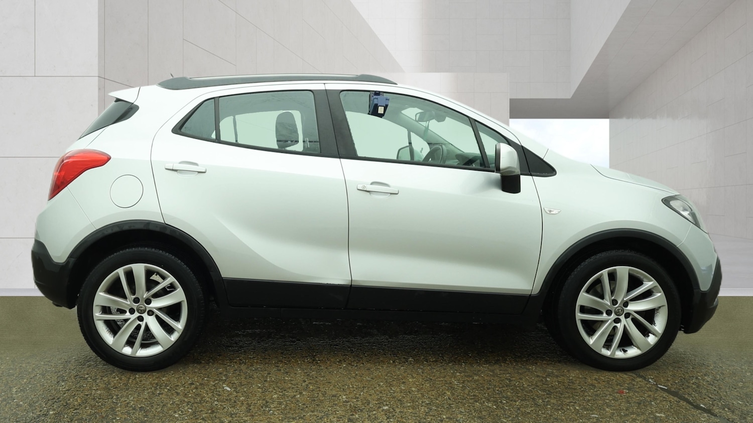 Used Vauxhall Mokka 2016 for sale - 78085063: Photo 2