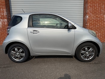 Used Toyota IQ 2012 for sale - 78534882: Photo