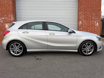 Used Mercedes-Benz A-Class 2014 for sale - 79644609: Photo