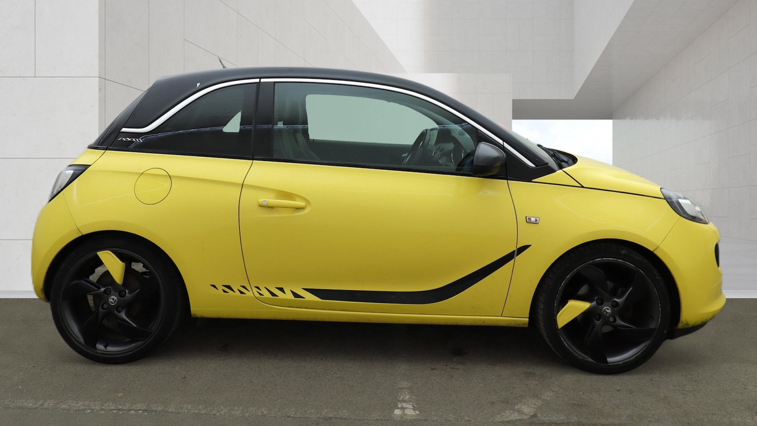 Used Vauxhall ADAM 2014 for sale - 78085058: Photo 5