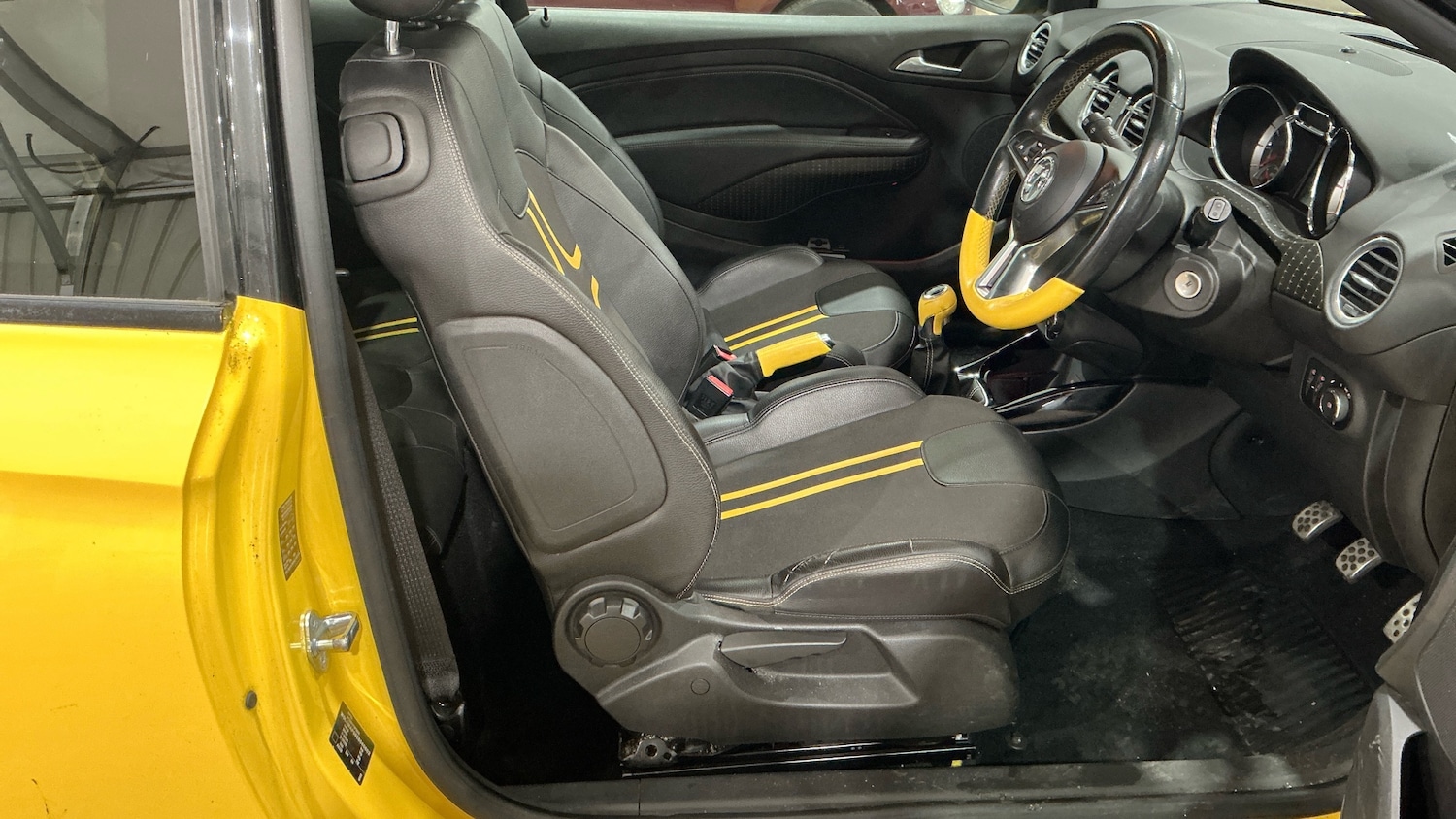 Used Vauxhall ADAM 2014 for sale - 78085058: Photo 7