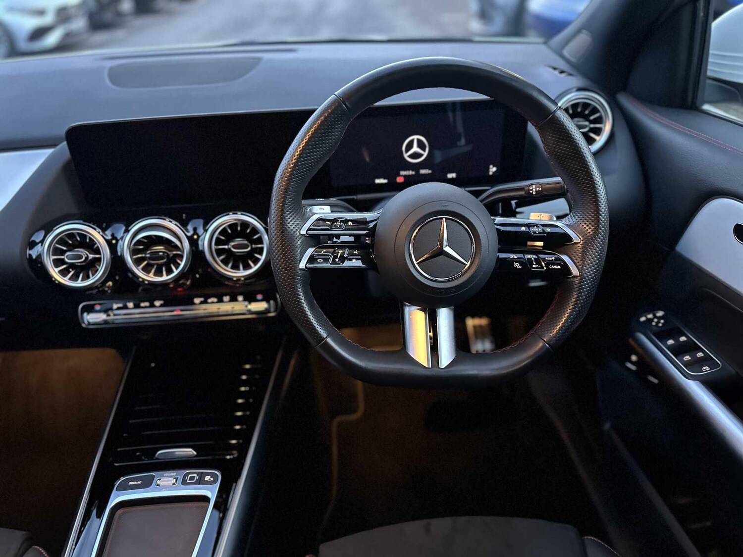 Used Mercedes-Benz GLA 2024 for sale - 77604610: Photo 34