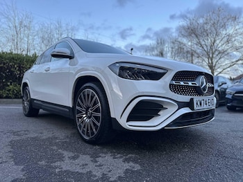 Used Mercedes-Benz GLA 2024 for sale - 77604610: Photo