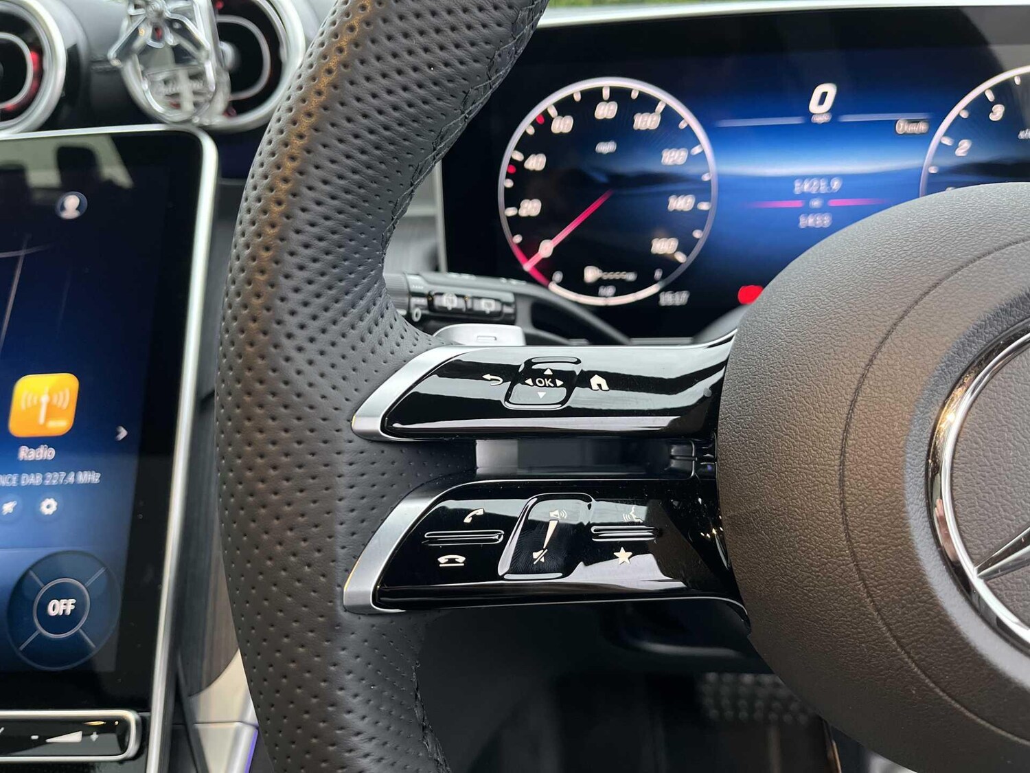 Used Mercedes-Benz GLC 2025 for sale - 78006584: Photo 33