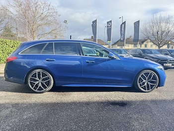 Used Mercedes-Benz C Class 2023 for sale - 77604673: Photo