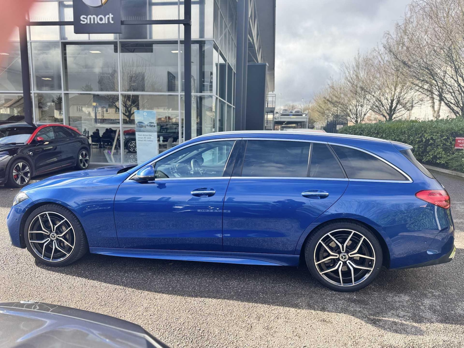 Used Mercedes-Benz C Class 2023 for sale - 77604673: Photo 4