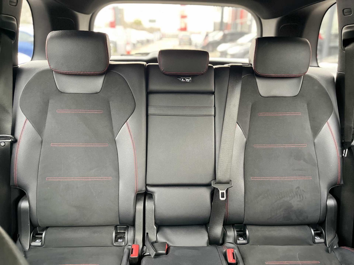 Used Mercedes-Benz GLB 2021 for sale - 77604653: Photo 32