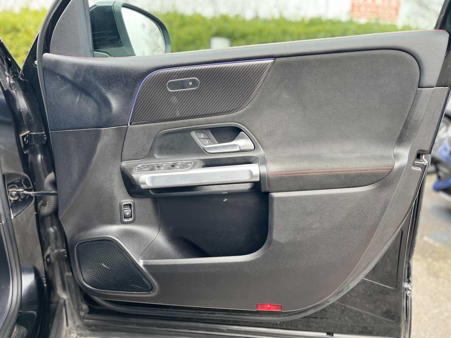 Used Mercedes-Benz GLB 2021 for sale - 77604653: Photo 39