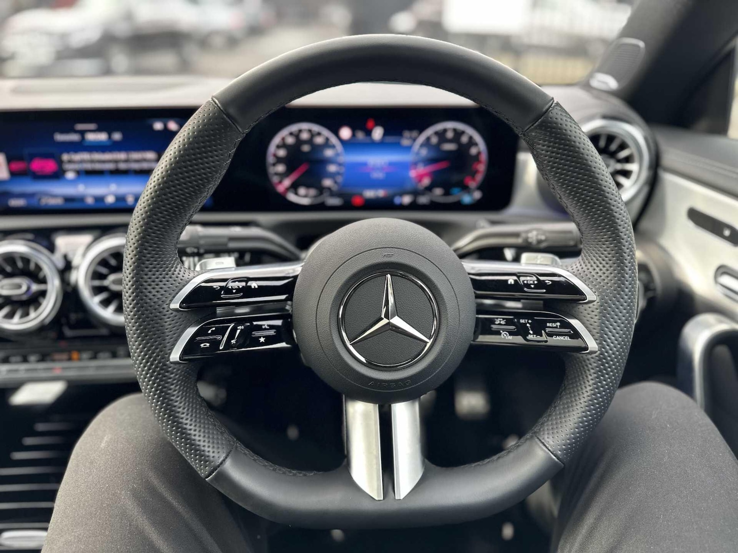 Used Mercedes-Benz CLA 2024 for sale - 77604543: Photo 32