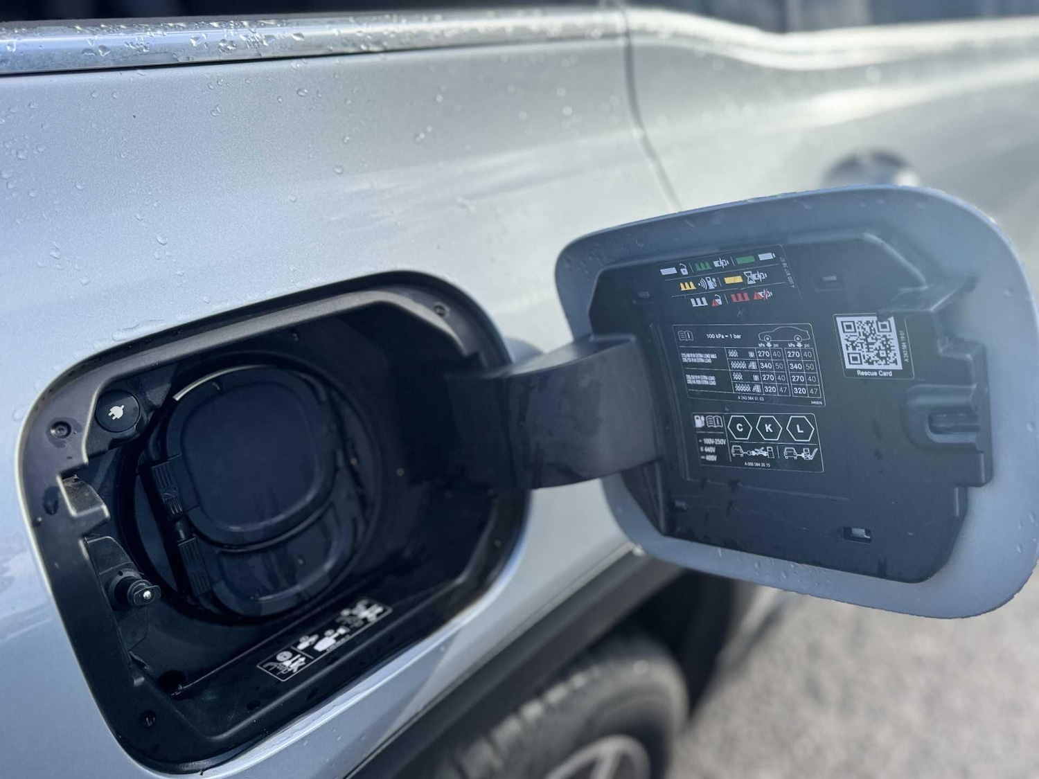 Used Mercedes-Benz EQB 2024 for sale - 77604619: Photo 15