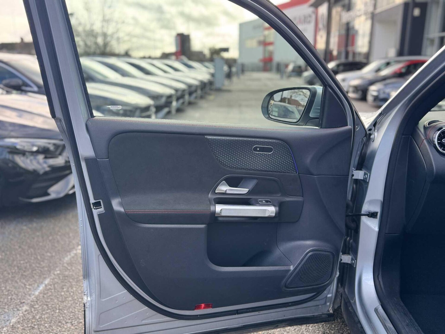 Used Mercedes-Benz EQB 2024 for sale - 77604619: Photo 35