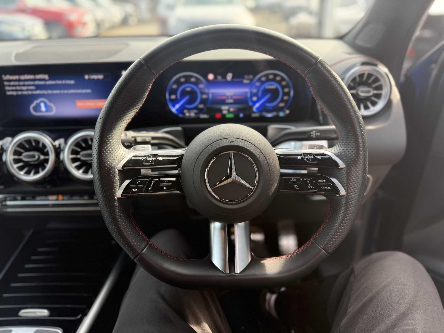 Used Mercedes-Benz EQB 2024 for sale - 77670815: Photo 27